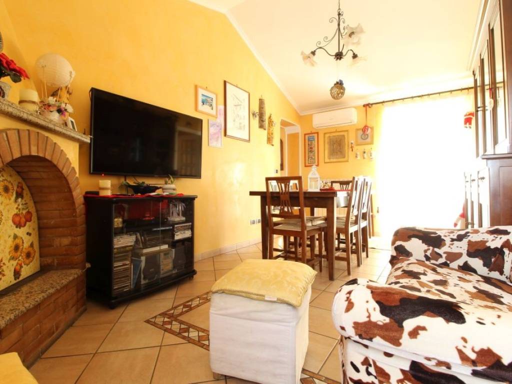 Appartamento a Poggio mirteto in Via Goffredo Mameli, 62 - Foto 3