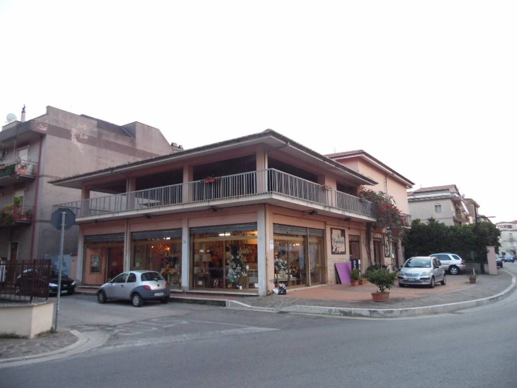 Immobile a Fondi in Via dei Latini, 32 - Foto 2