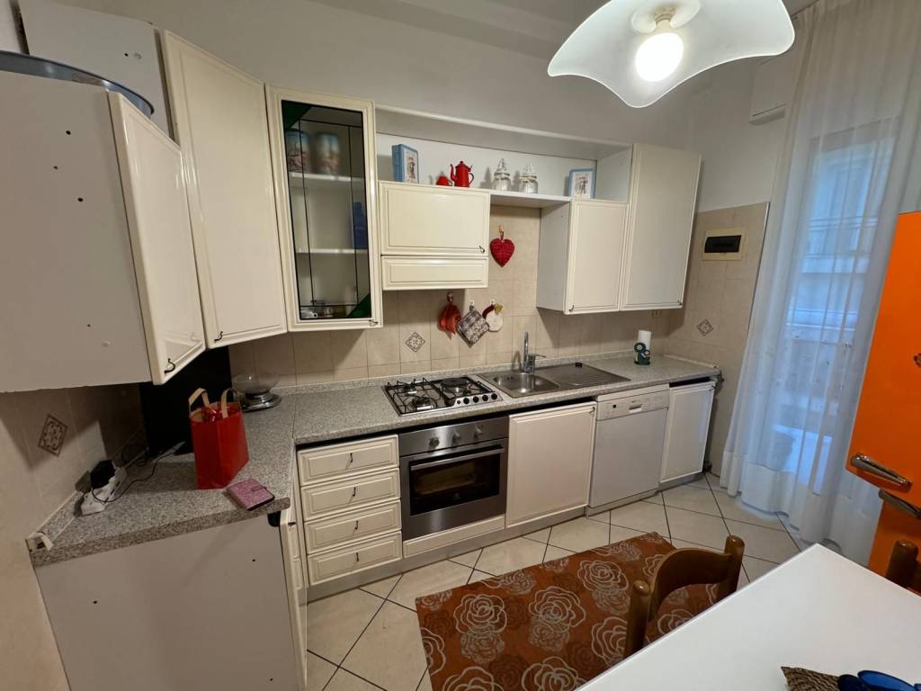 Appartamento a Albenga in Via Venezia, 18 - Foto 3