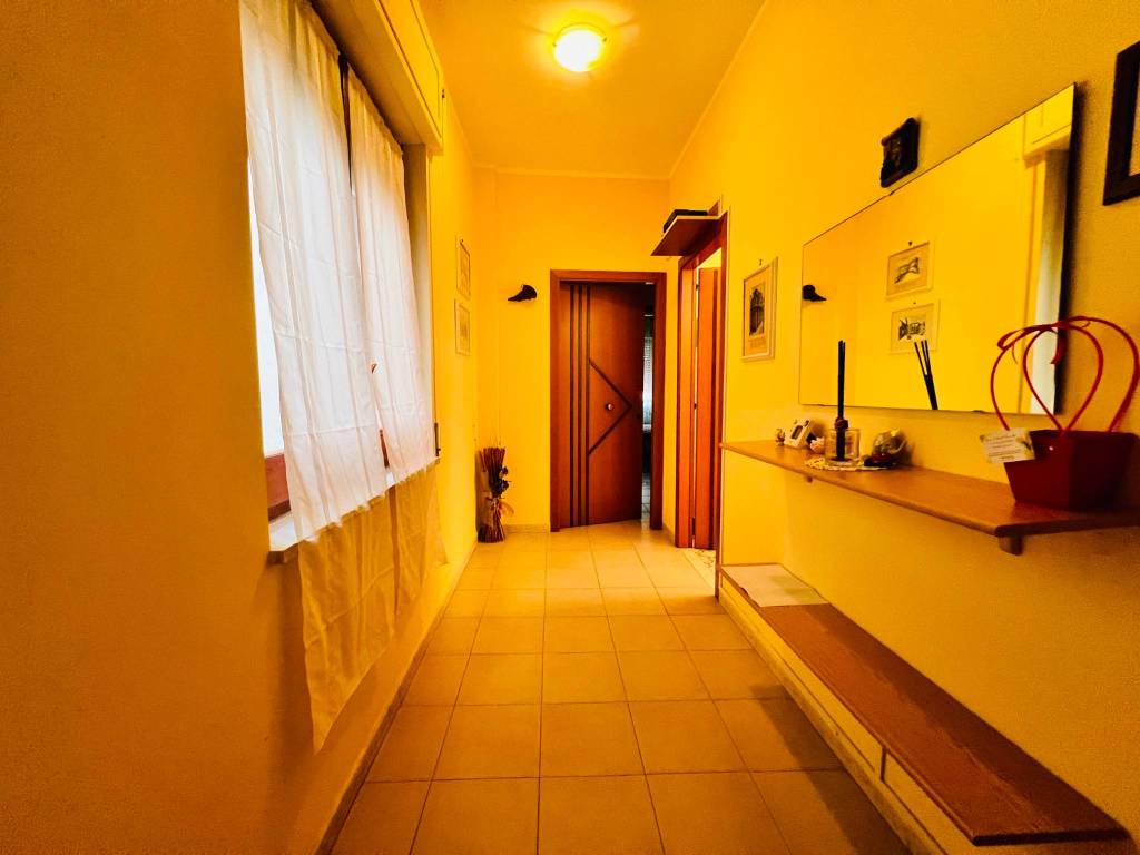 Appartamento a Pizzo in Via Alcide De Gasperi - Foto 2