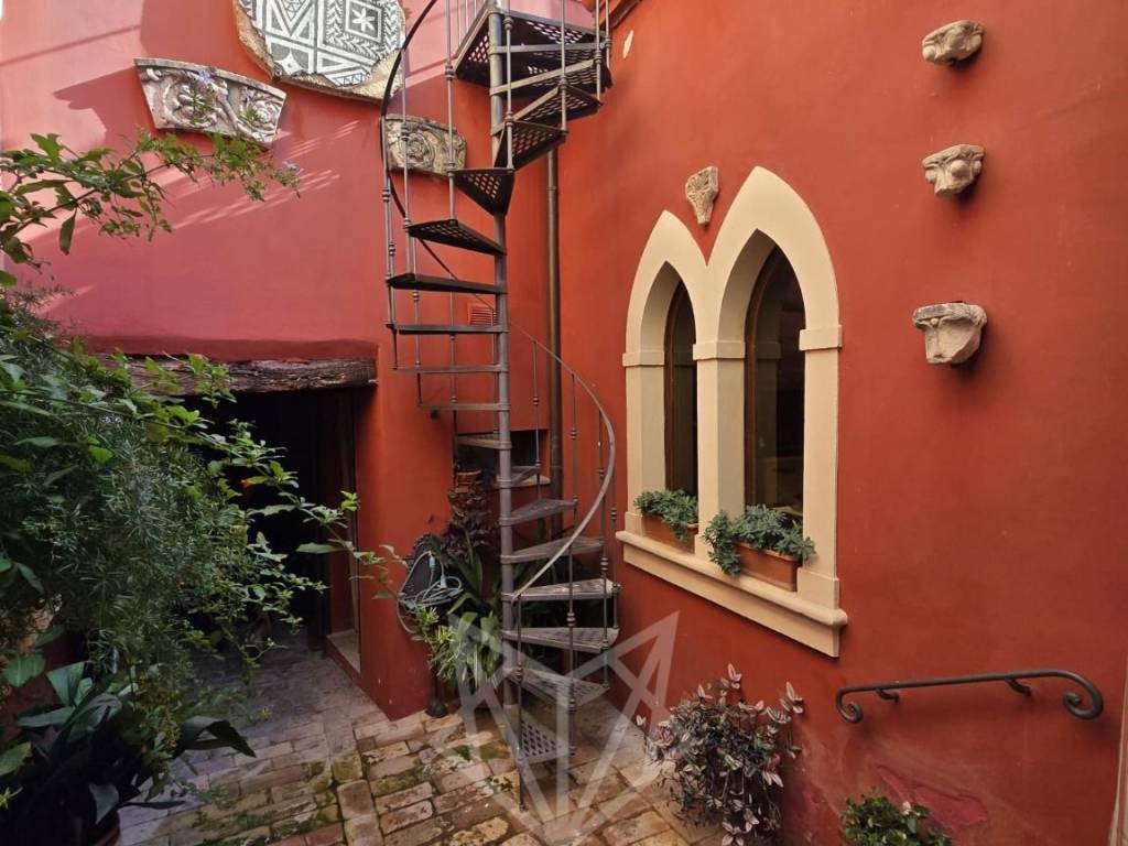 Appartamento a Bevagna in centro storico - Foto 2
