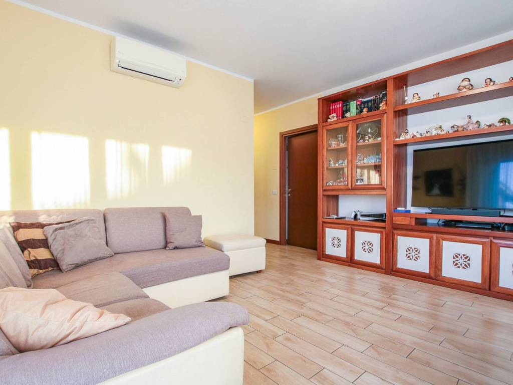 Appartamento a Verona in Via Porto Tolle, 5 - Foto 3