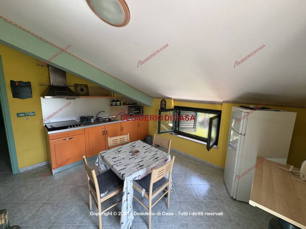 Attico / mansarda a Campofelice di roccella in Viale Himera - Foto 2