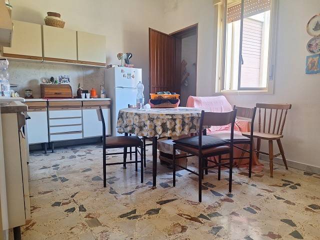 Palazzo / stabile a Vittoria in Via Cacciatori delle Alpi - Foto 4