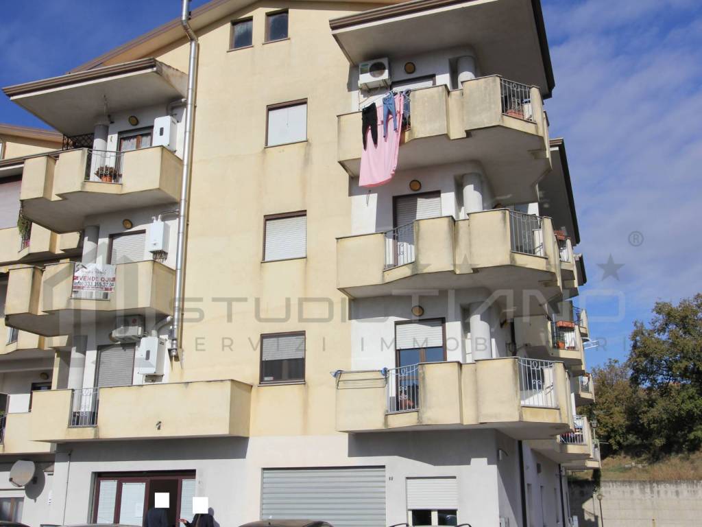 Appartamento a Montalto uffugo in VIA CARIGLIATO, 6 - Foto 3