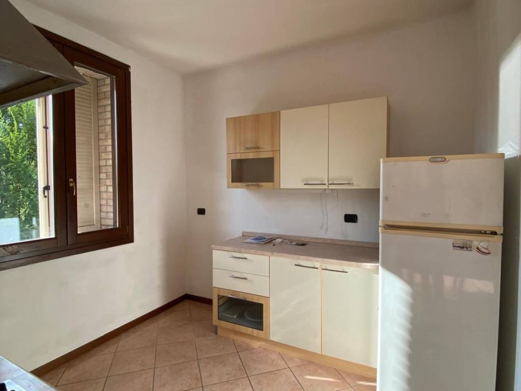 Appartamento a Modena in Via Don Zeno Saltini - Foto 4