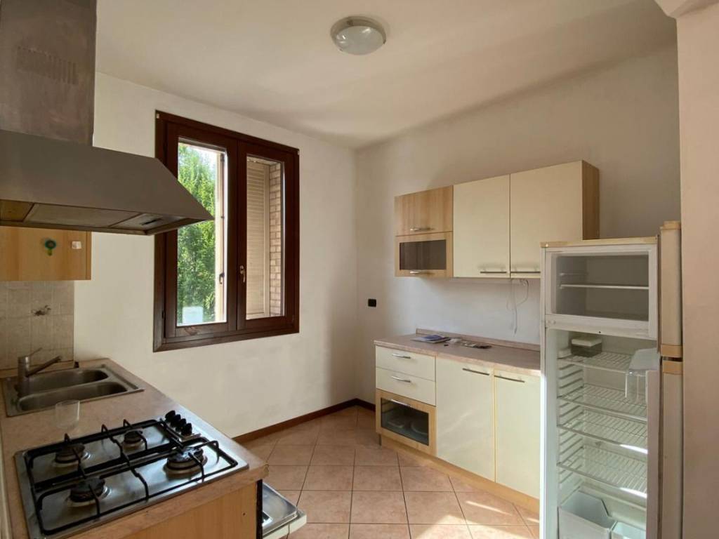 Appartamento a Modena in Via Don Zeno Saltini - Foto 5