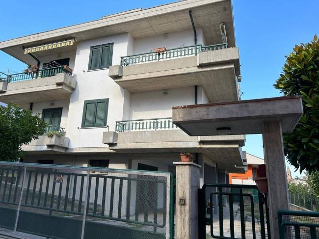 Villa a Teramo in Via Camillo Guerrieri Crocetti, 10 - Foto 2