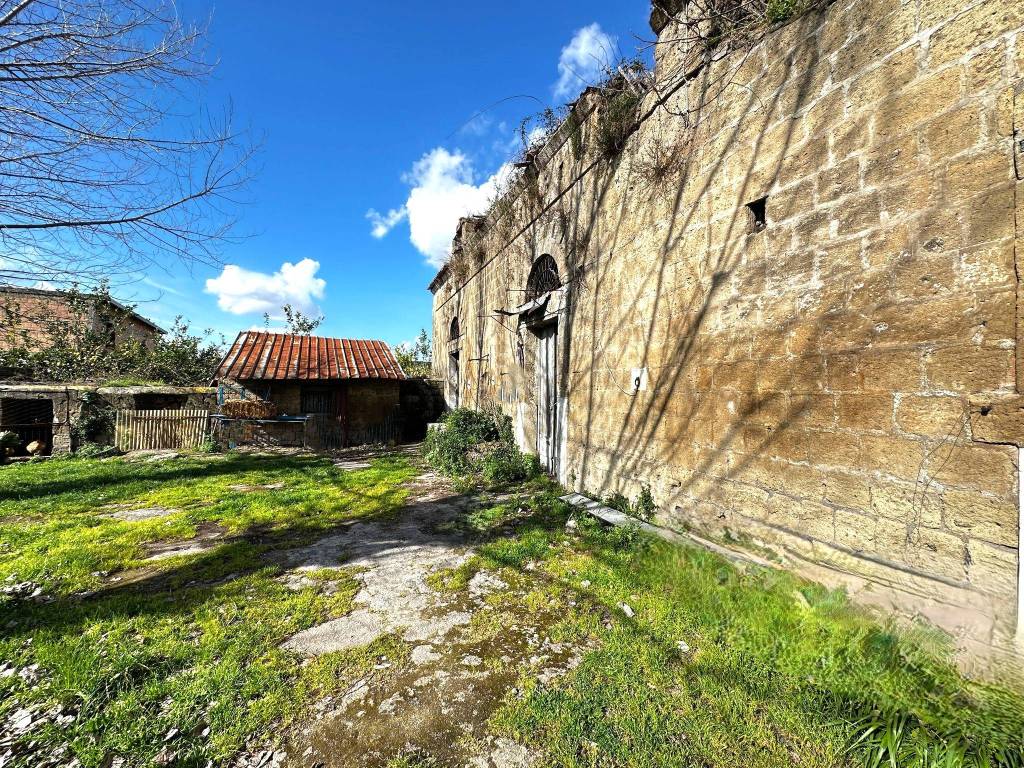 Casa indipendente a Maddaloni in Via Francesco Imposimato - Foto 3