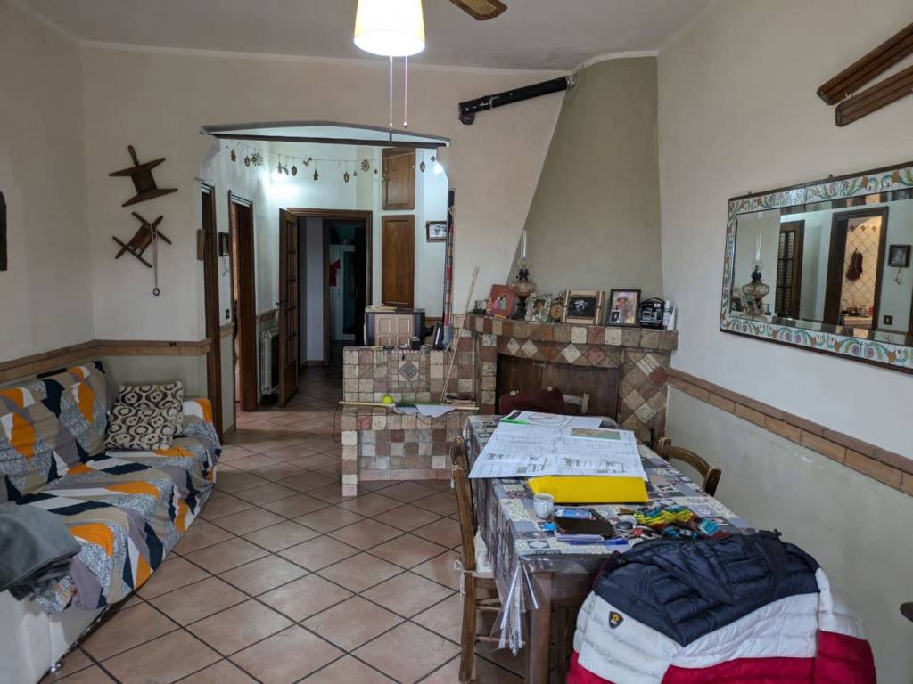Appartamento a Monterotondo in Via Garigliano - Foto 1