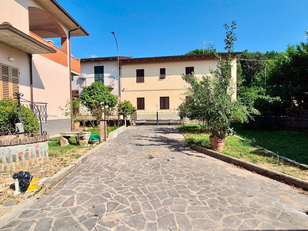 Villa a Bucine in Via Arturo Toscanini - Foto 5