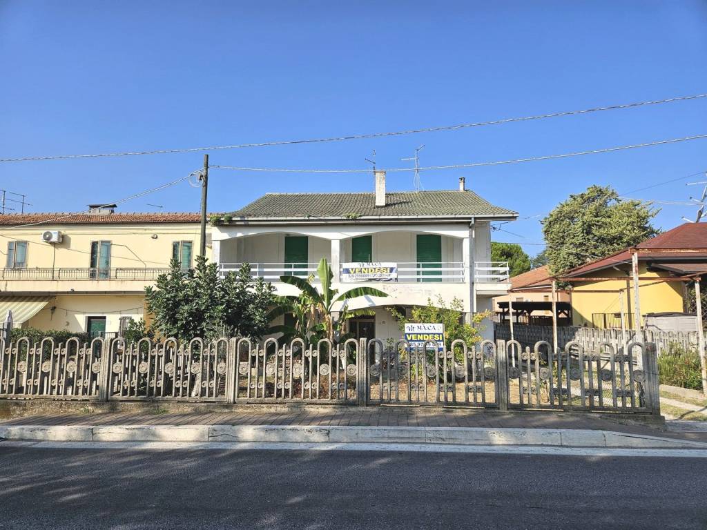 Appartamento a Cepagatti in Via Piave, 85 - Foto 2