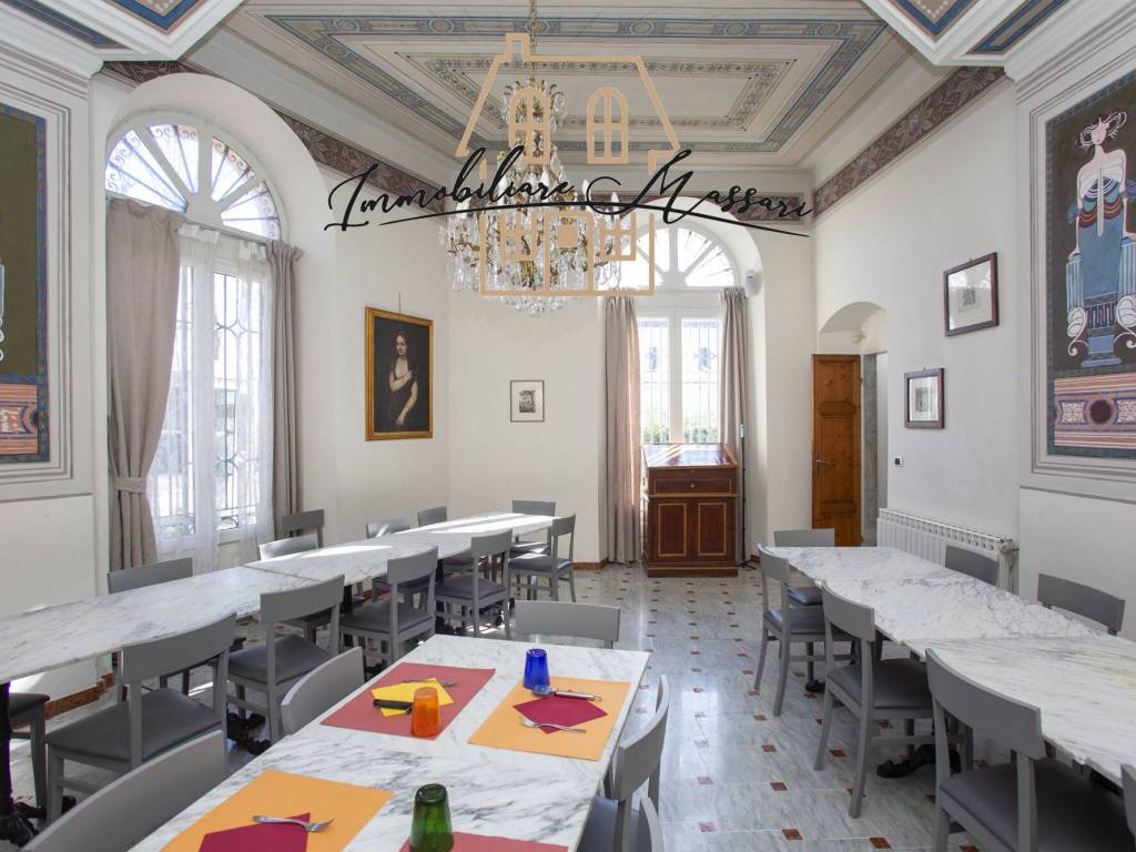 Palazzo / stabile a Sarzana in Piazza Guifo Jurgens, 31 - Foto 2