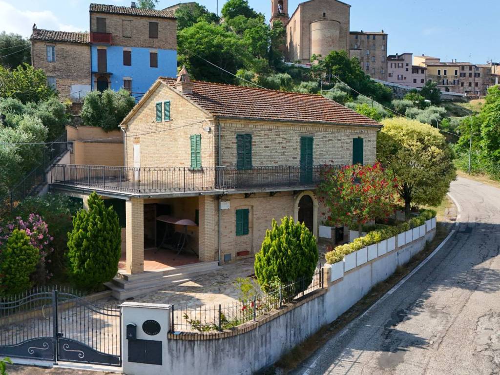 Rustico / casale a Monsampolo del tronto in Contrada Dietro La Chiesa, 1 - Foto 4
