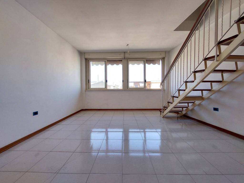 Appartamento a Monserrato in Via Boezio - Foto 3