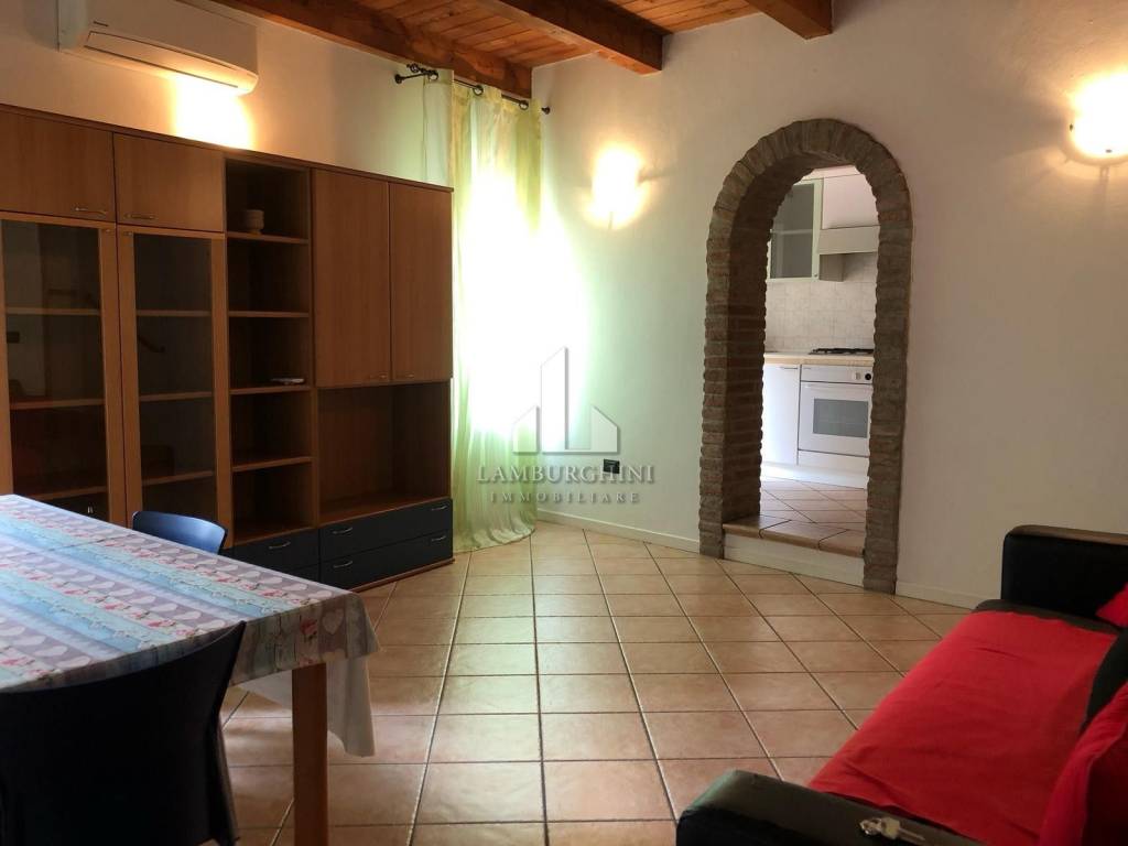 Appartamento a Ferrara in Via Ugo Bassi - Foto 2