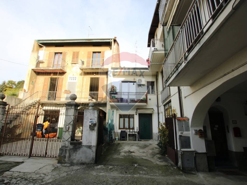 Appartamento a Bregnano in via Edmondo De Amicis, 12 - Foto 3