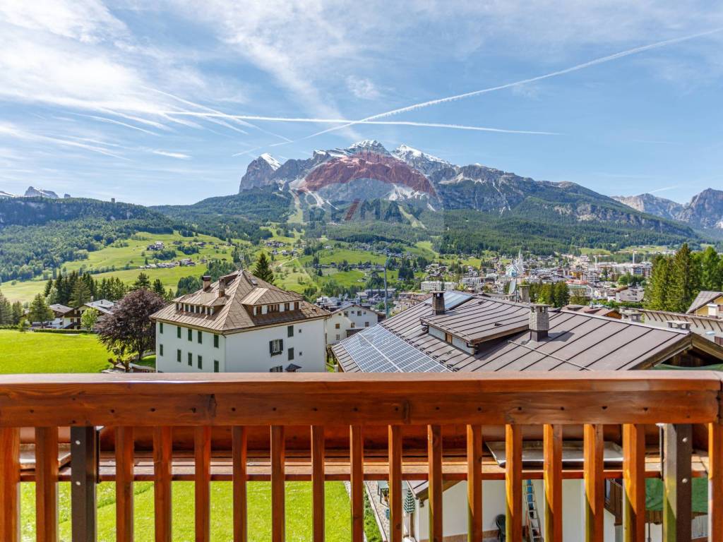 Appartamento a Cortina d'ampezzo in Via Faloria, 52 - Foto 2