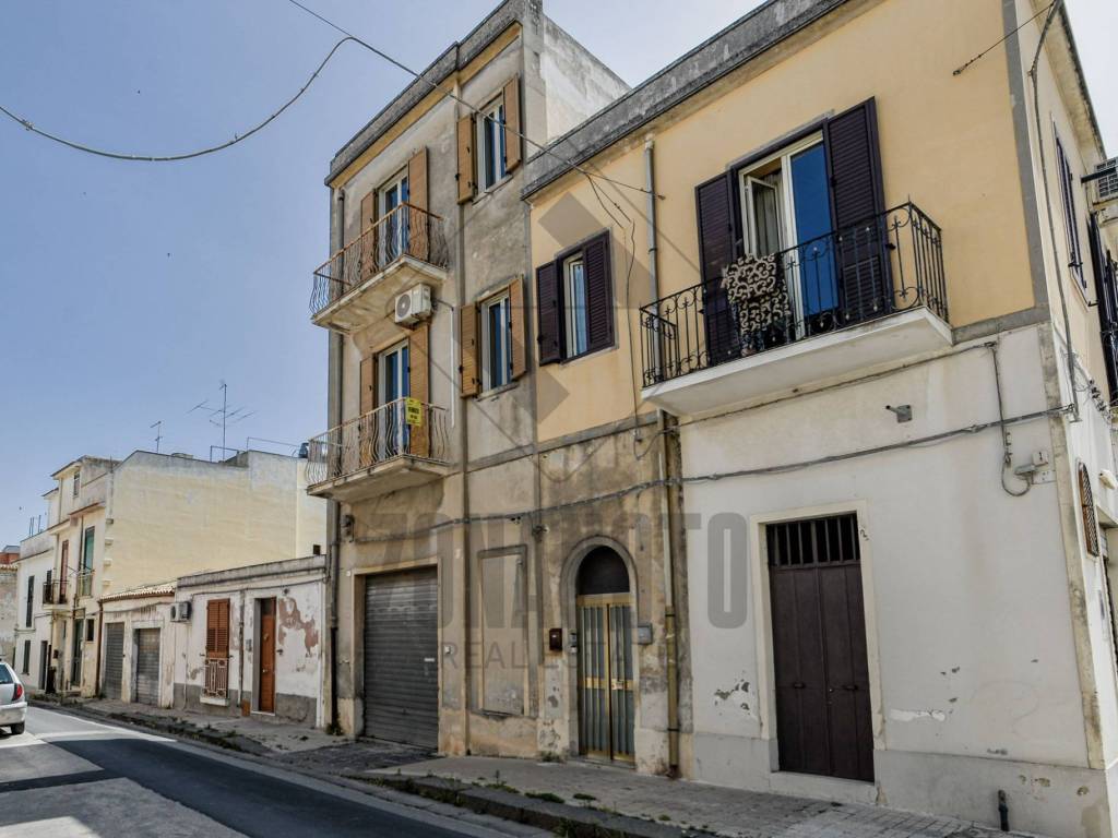 Appartamento a Noto in Via Trento e Trieste, 4 - Foto 2