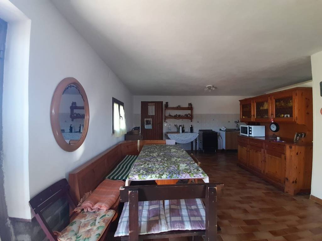 Villa a Aprilia in Via Esino, 33 - Foto 4