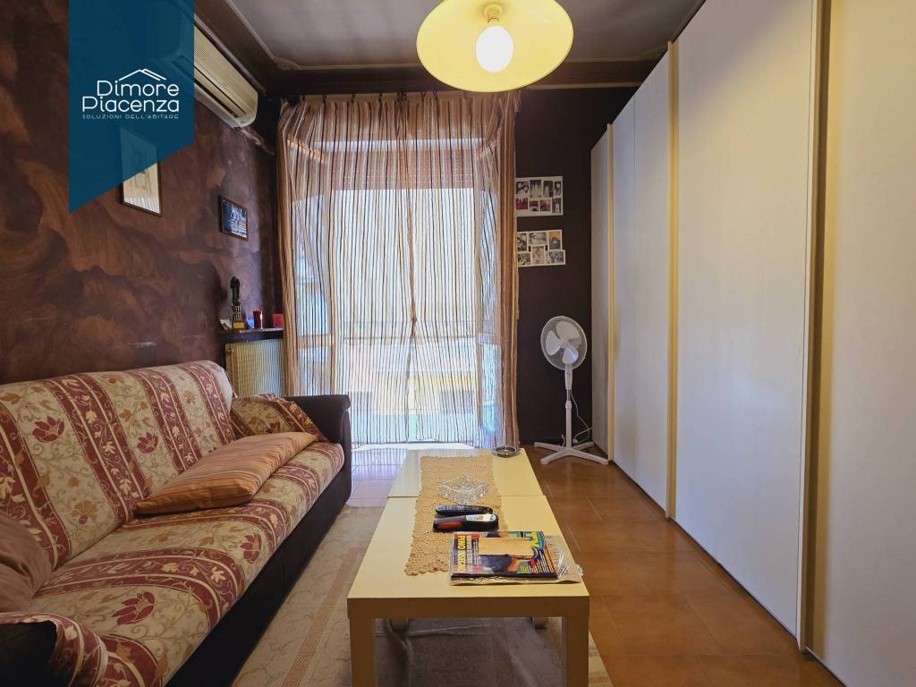 Appartamento a Piacenza in Via Francesco Giarelli, 17 - Foto 4