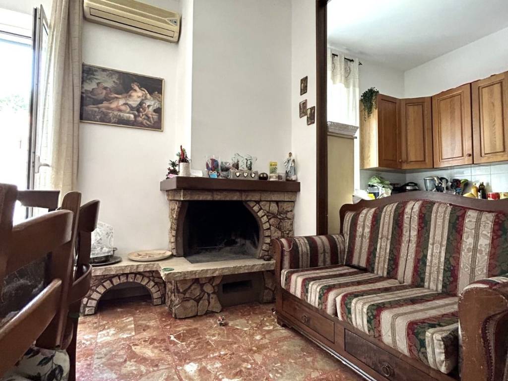 Appartamento a Poggio mirteto in Via Goffredo Mameli - Foto 3