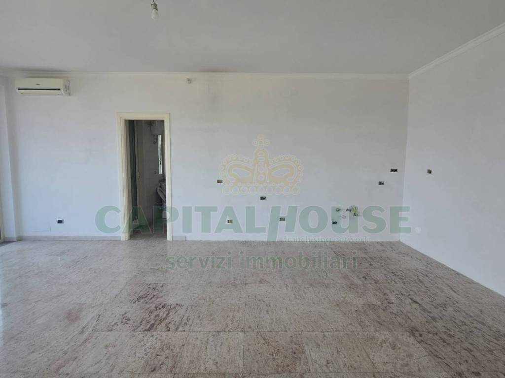 Appartamento a San nicola la strada in Via Michelangelo Buonarroti, 25 - Foto 4
