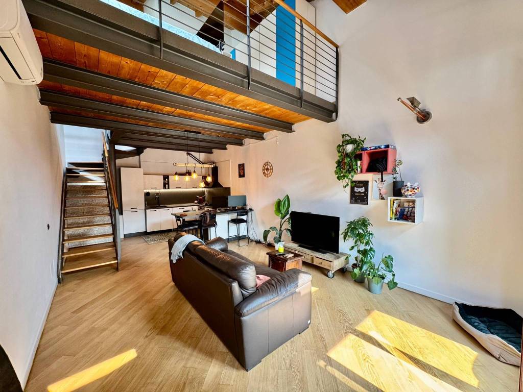 Loft / open space a Piacenza in Stradone Farnese - Foto 4