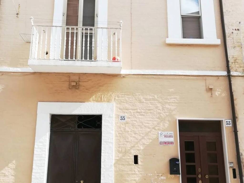 Palazzo / stabile a San severo in Via Basilicata, 53 - Foto 2