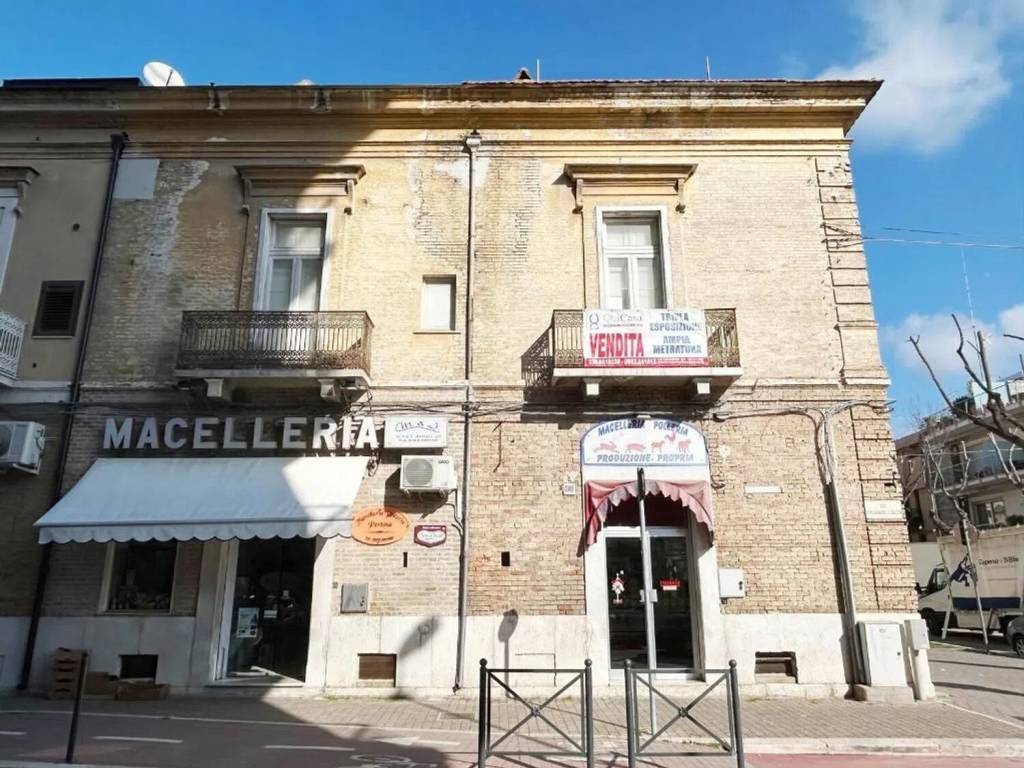 Palazzo / stabile a San severo in Via Michele Zannotti, 98 - Foto 3