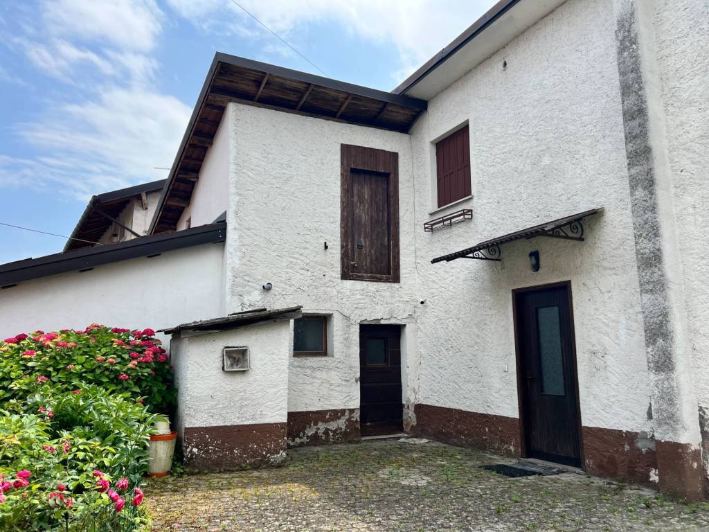 Casa indipendente a Borgo valbelluna in VIA PIALDIER, 124 - Foto 3