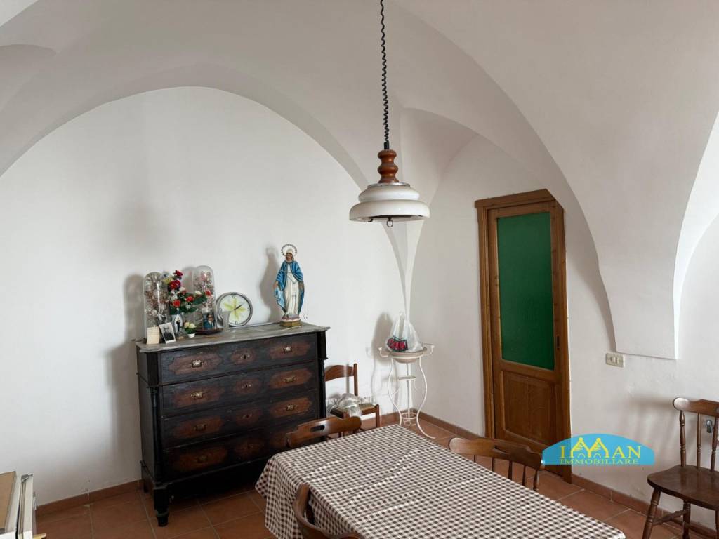 Casa indipendente a Ceglie messapica in Via Balilla - Foto 3