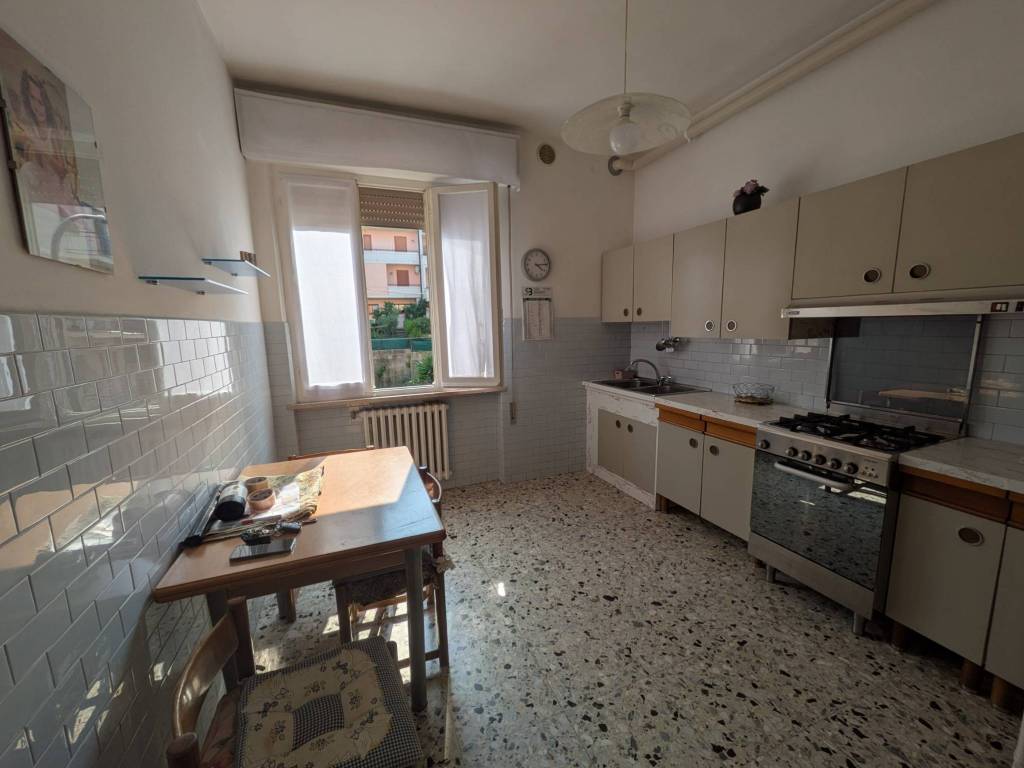 Appartamento a Pesaro in Via Artidoro Gattoni - Foto 3