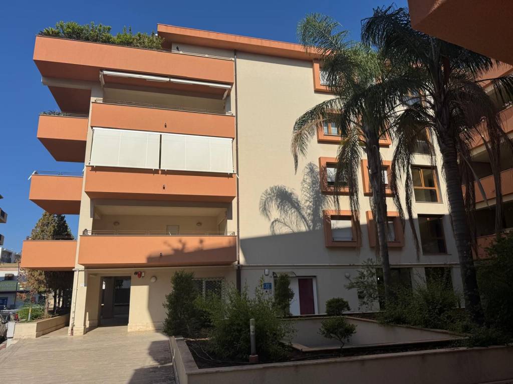 Appartamento a Alcamo in Via Stefano Monteleone - Foto 2