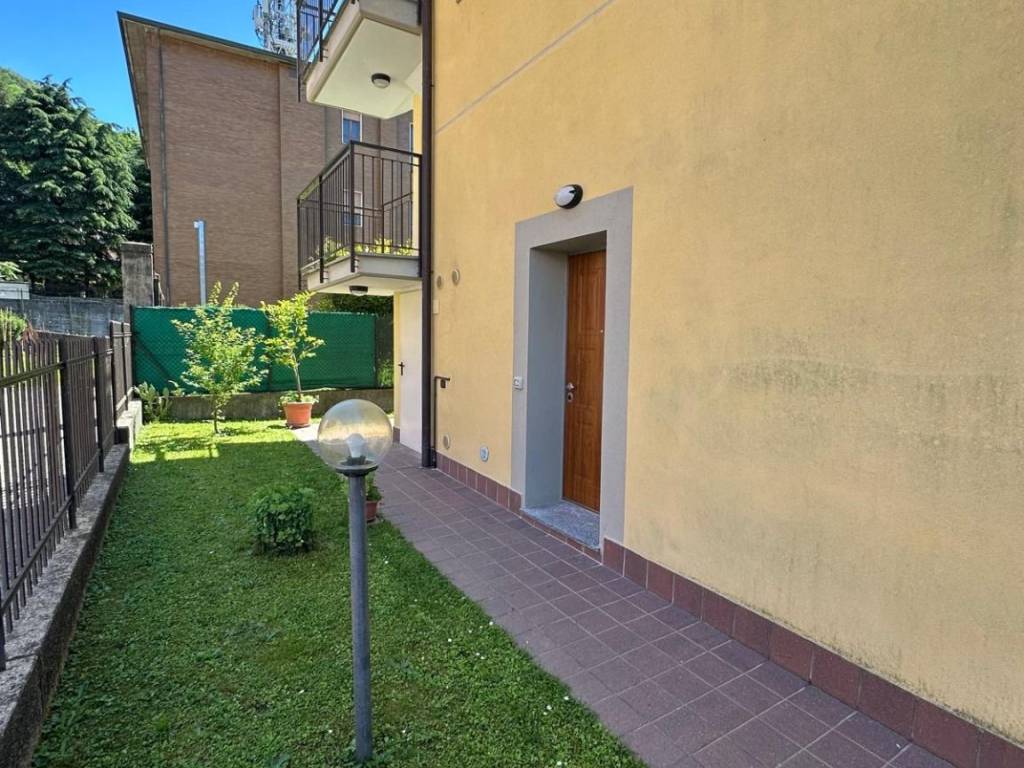 Appartamento a Calolziocorte in Via Giacomo Matteotti, 3 - Foto 2