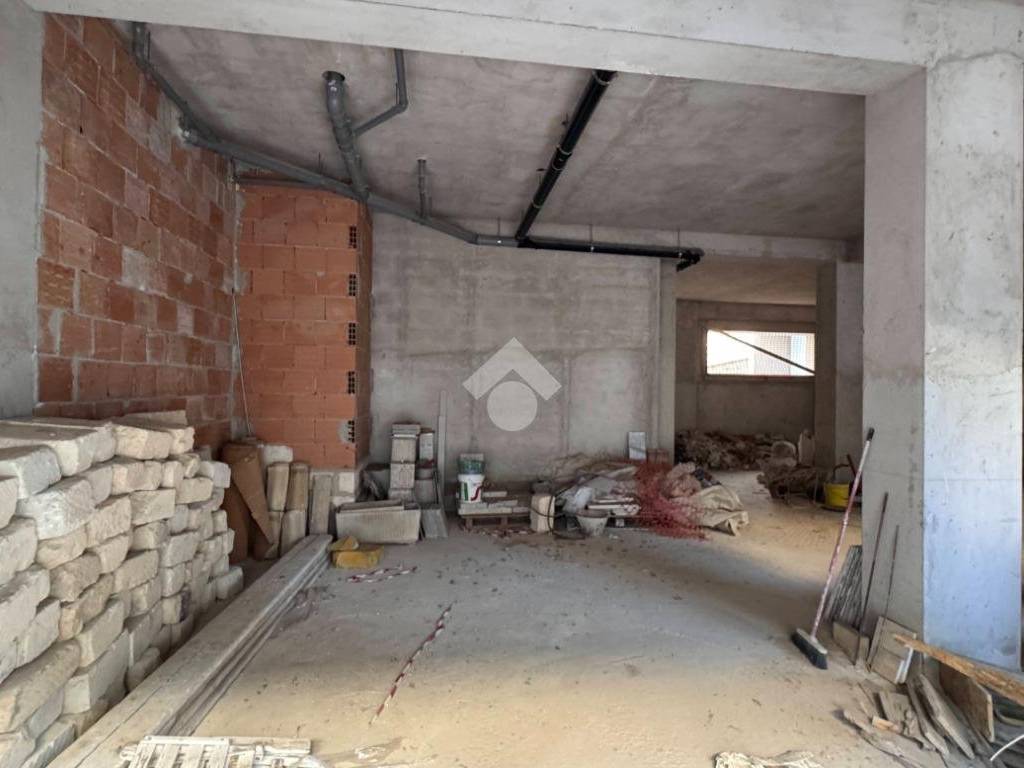 Box / garage a Ragusa in Viale delle Americhe, 46 - Foto 2