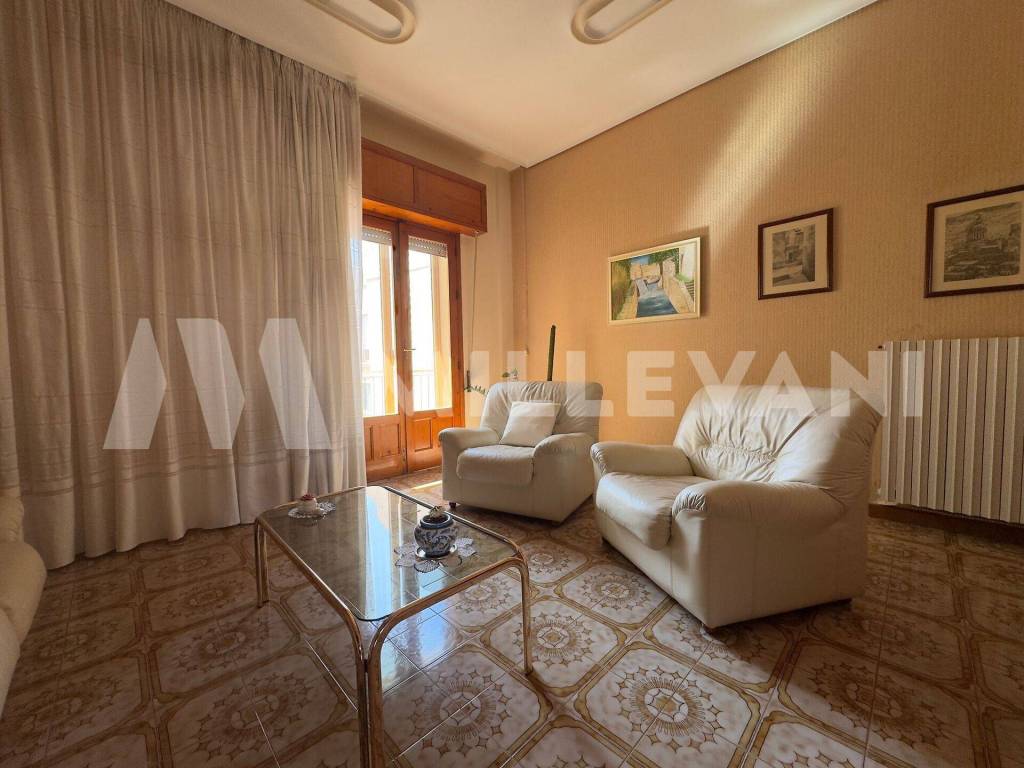 Appartamento a Ragusa in Via Eugenio Criscione Lupis, 104 - Foto 2