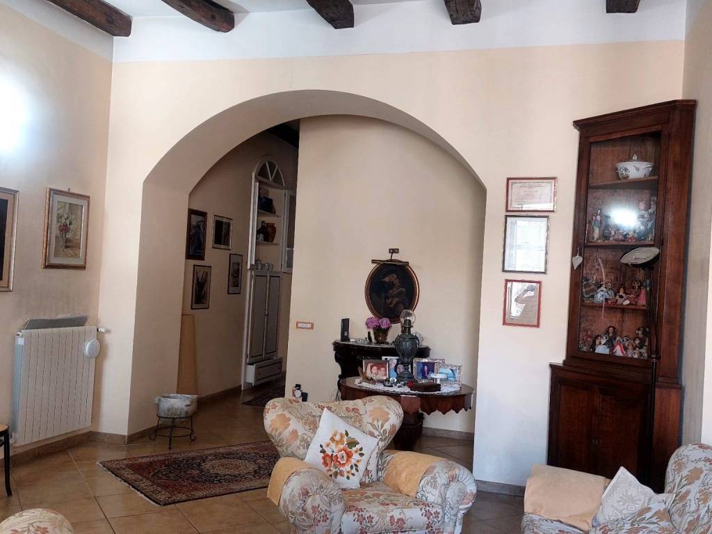 Appartamento a Catanzaro in Via Francesco Burza, 22 - Foto 2