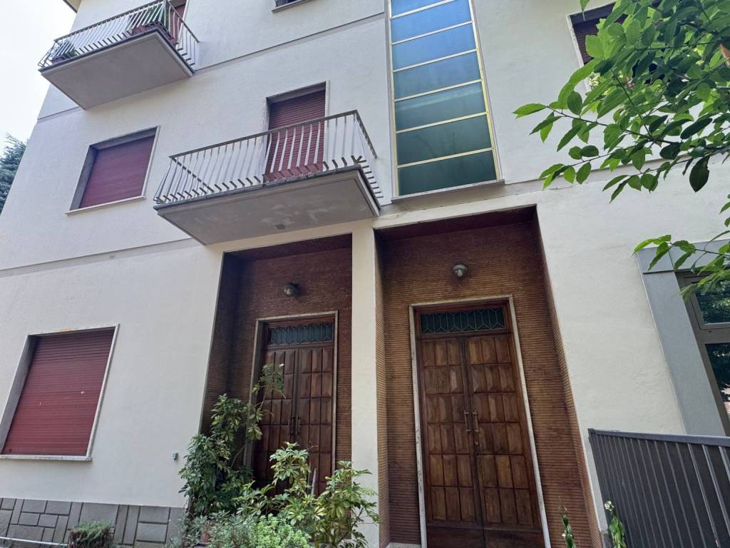 Casa indipendente a Prato in Via Niccolò Machiavelli - Foto 4