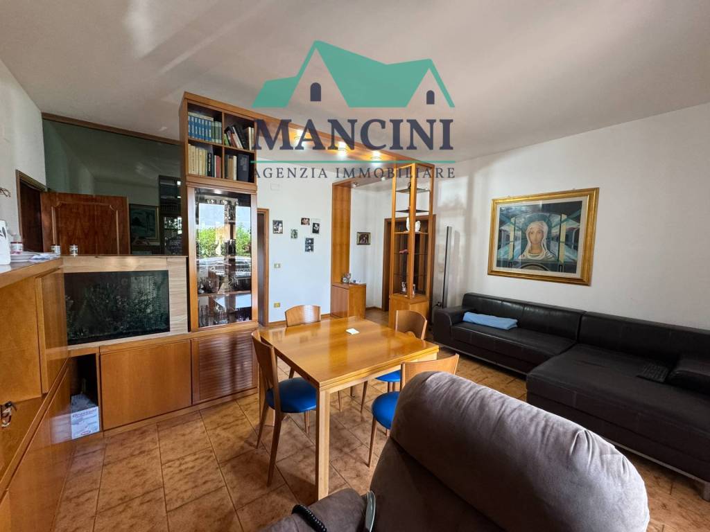 Casa indipendente a Monsano in VIA MONTEFIORE, 40 - Foto 3