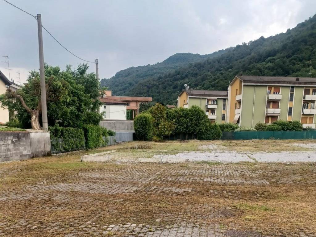 Terreno a Garlate in Via Statale, 1043 - Foto 5