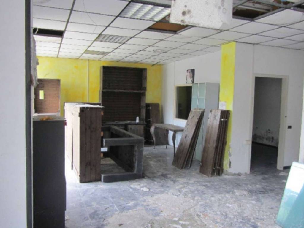 Immobile a Pesaro in strada STRADA DELLA ROMAGNA 209 - Foto 5