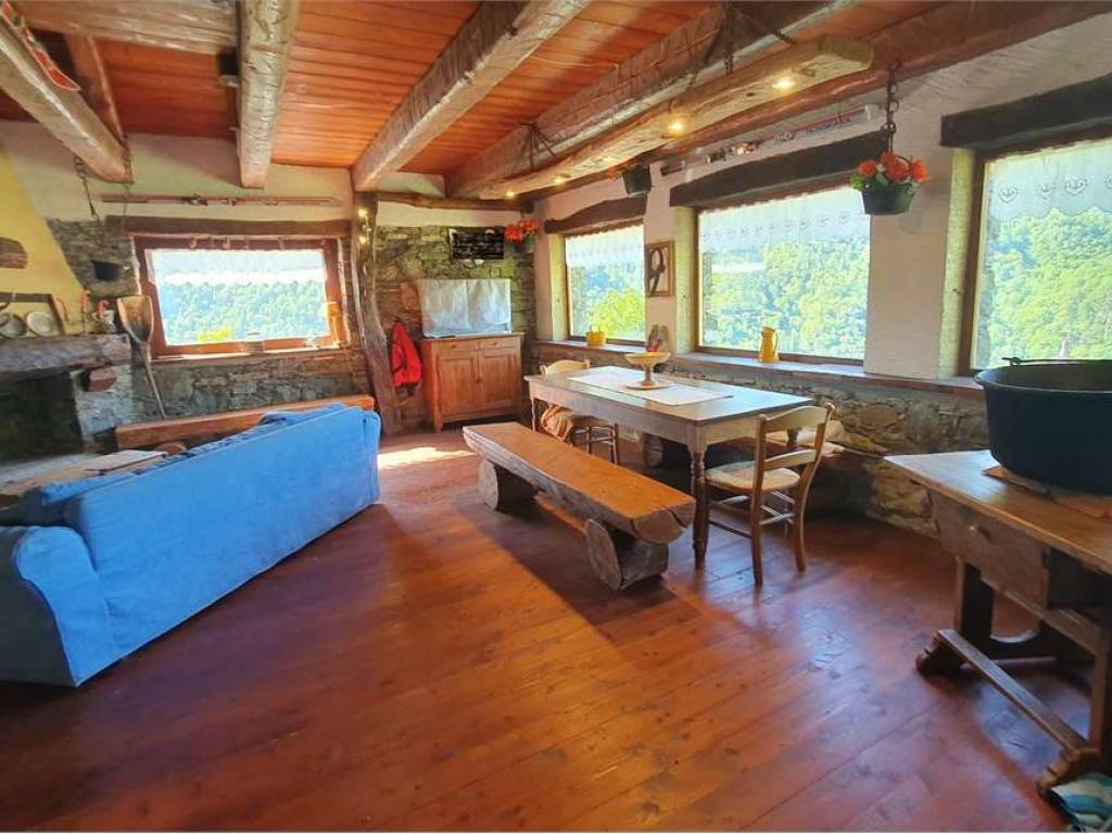 Rustico / casale a Calasca-castiglione in Località Ielmala, snc - Foto 2