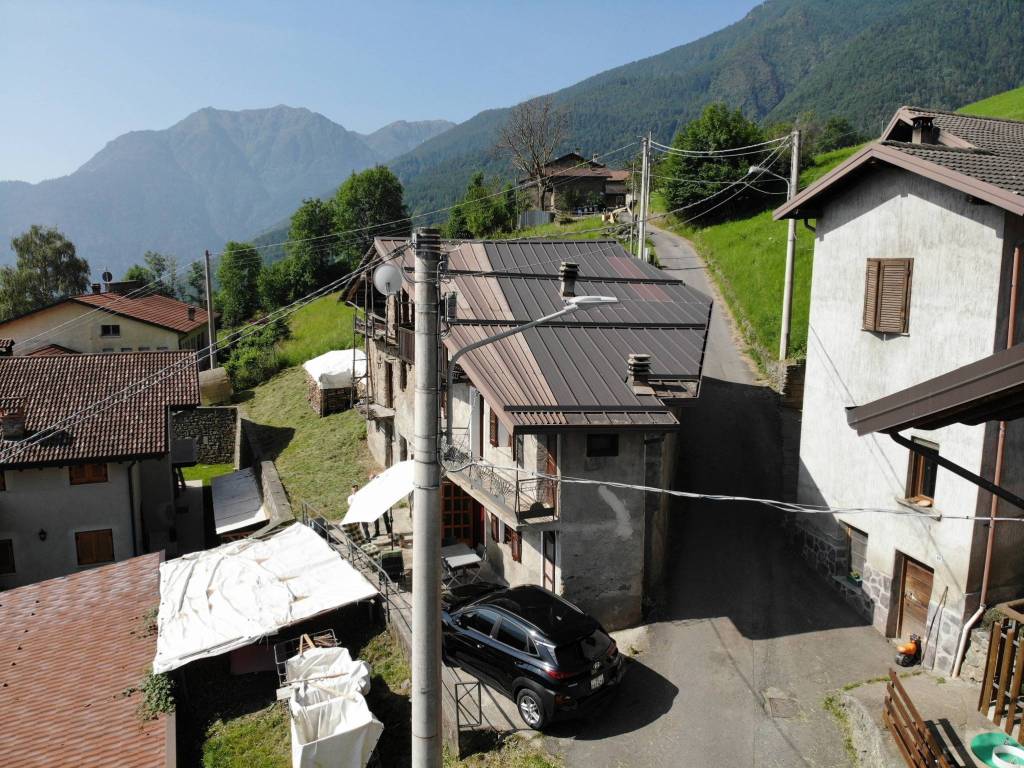 Villa a Malonno in Via Nazio - Foto 3