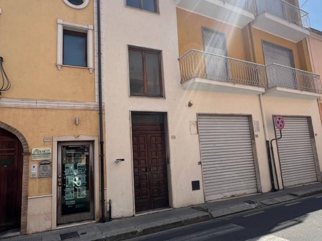 Appartamento a Quartu sant'elena in Via Vittorio Emanuele, 108 - Foto 2