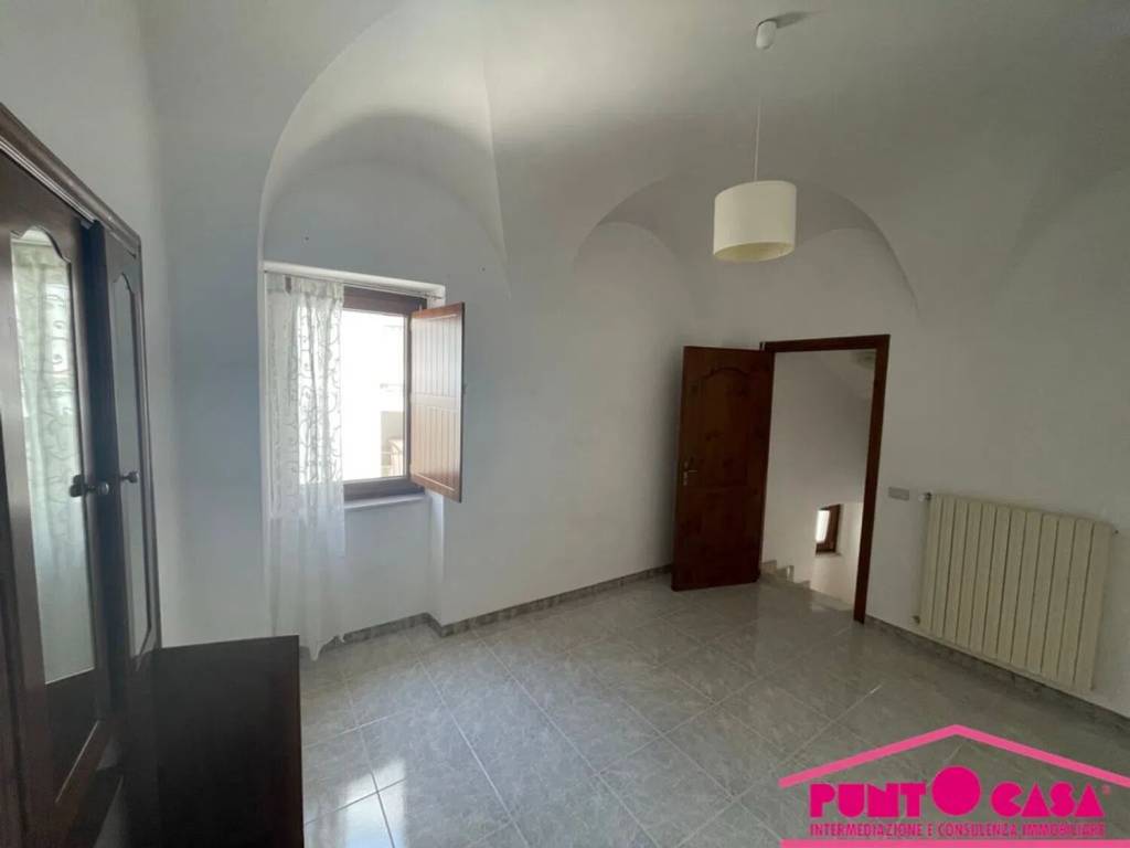 Appartamento a Cisternino in Centro Storico No Number - Foto 2