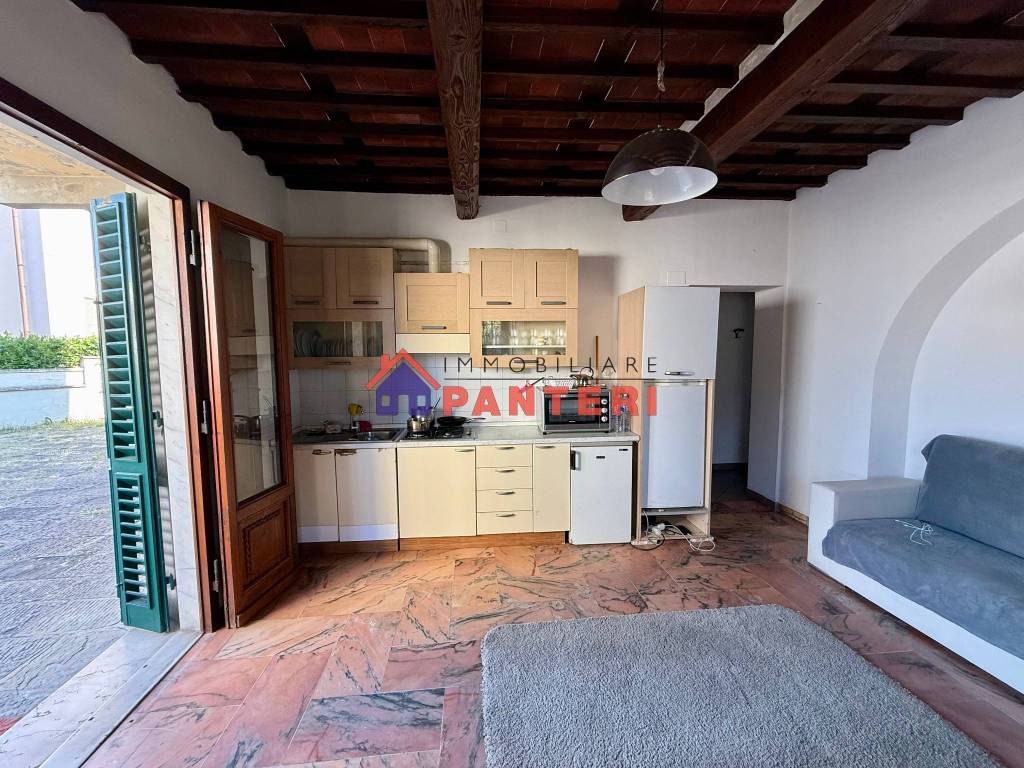 Appartamento a Pescia in Via Leopoldo Galeotti, 64 - Foto 3