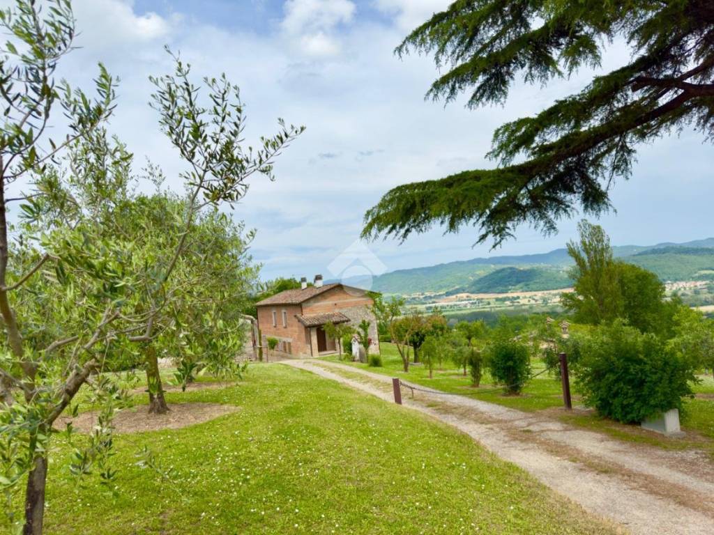 Casa indipendente a Città di castello in VOCABOLO VALDIPETRINA, 32 - Foto 5