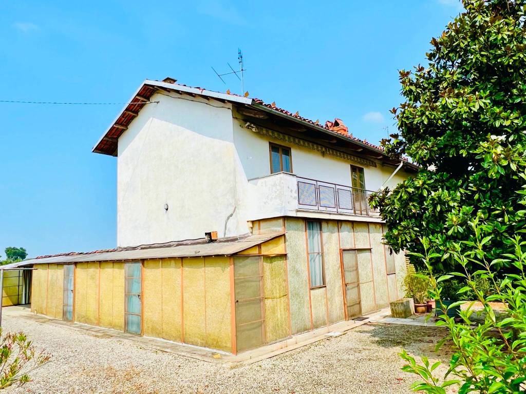 Casa indipendente a Bene vagienna in Frazione Gorra - Foto 2