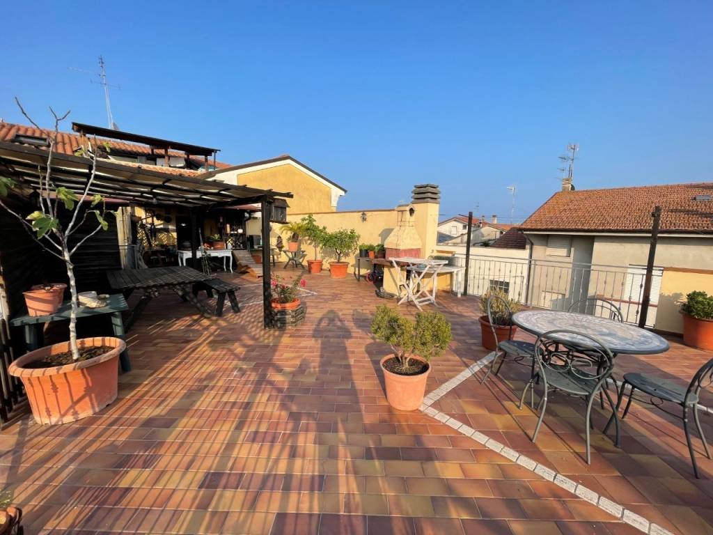 Attico / mansarda a Civitanova marche in Via Martiri di Belfiore, 53 - Foto 4